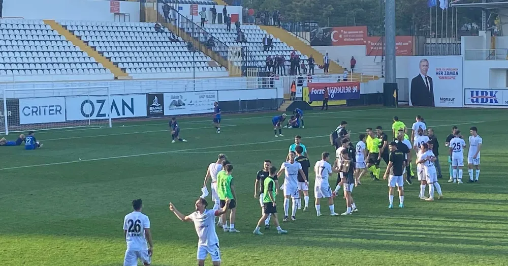 Son dakikada yıkıldık
